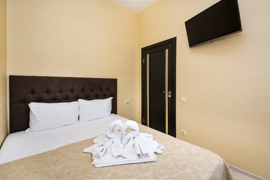 Фотографии номера двухкомнатный люкс с балконом в Гостинице Белый лев Судак