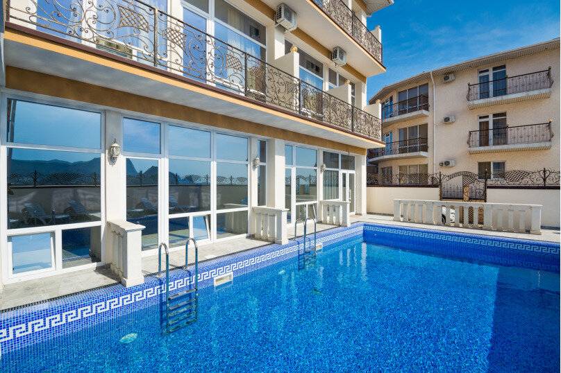 Фото Гостиницы Белый лев Судак 38