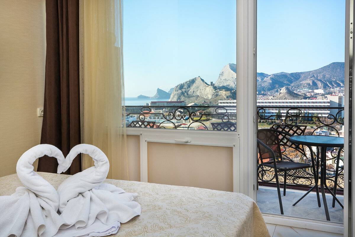 Фото Гостиницы Белый лев Судак 7