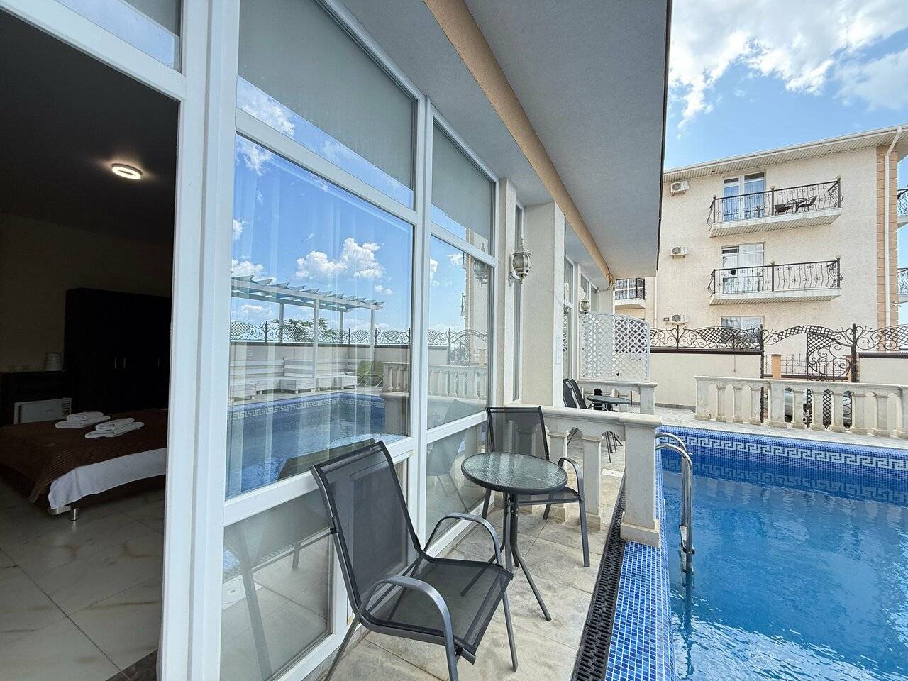 Фото Гостиницы Белый лев Судак 101