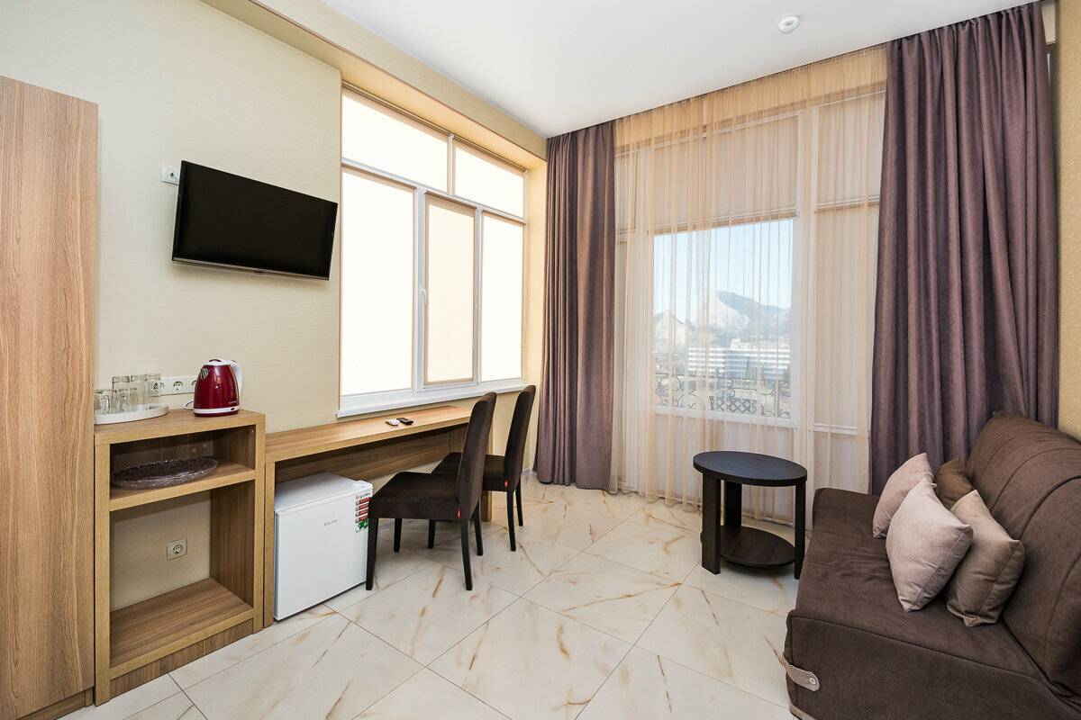 Фото Гостиницы Белый лев Судак 6